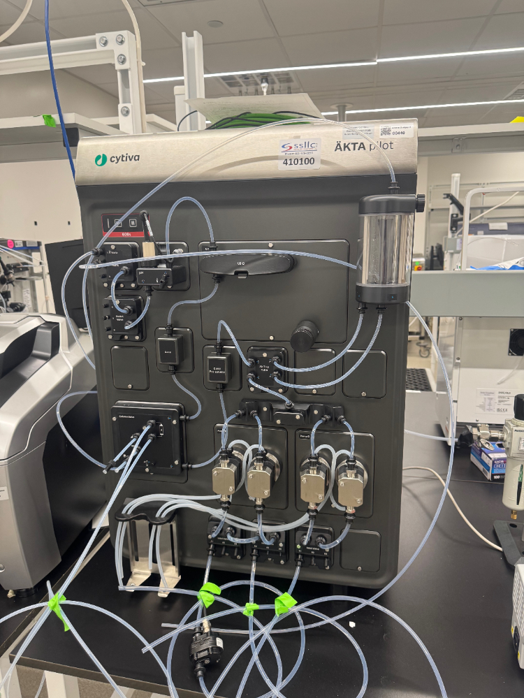 Image of Cytiva AKTA Pilot 600s Benchtop Chromatography System